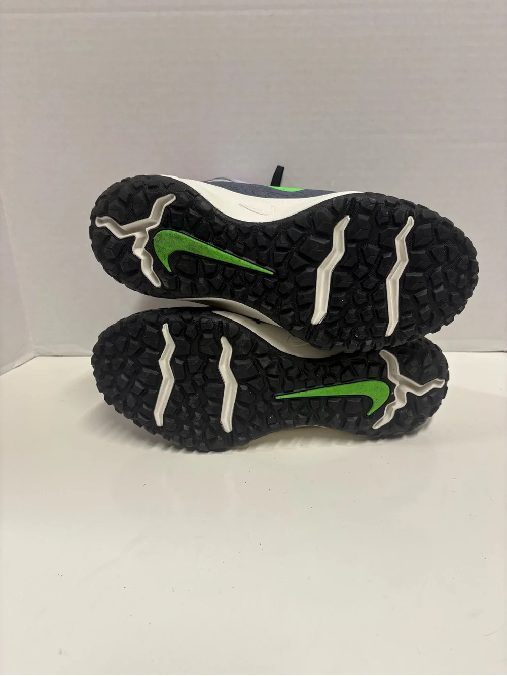 Nike Kids Gray & Purple High-Top Terrascout Sneakers with Neon Green Swoosh